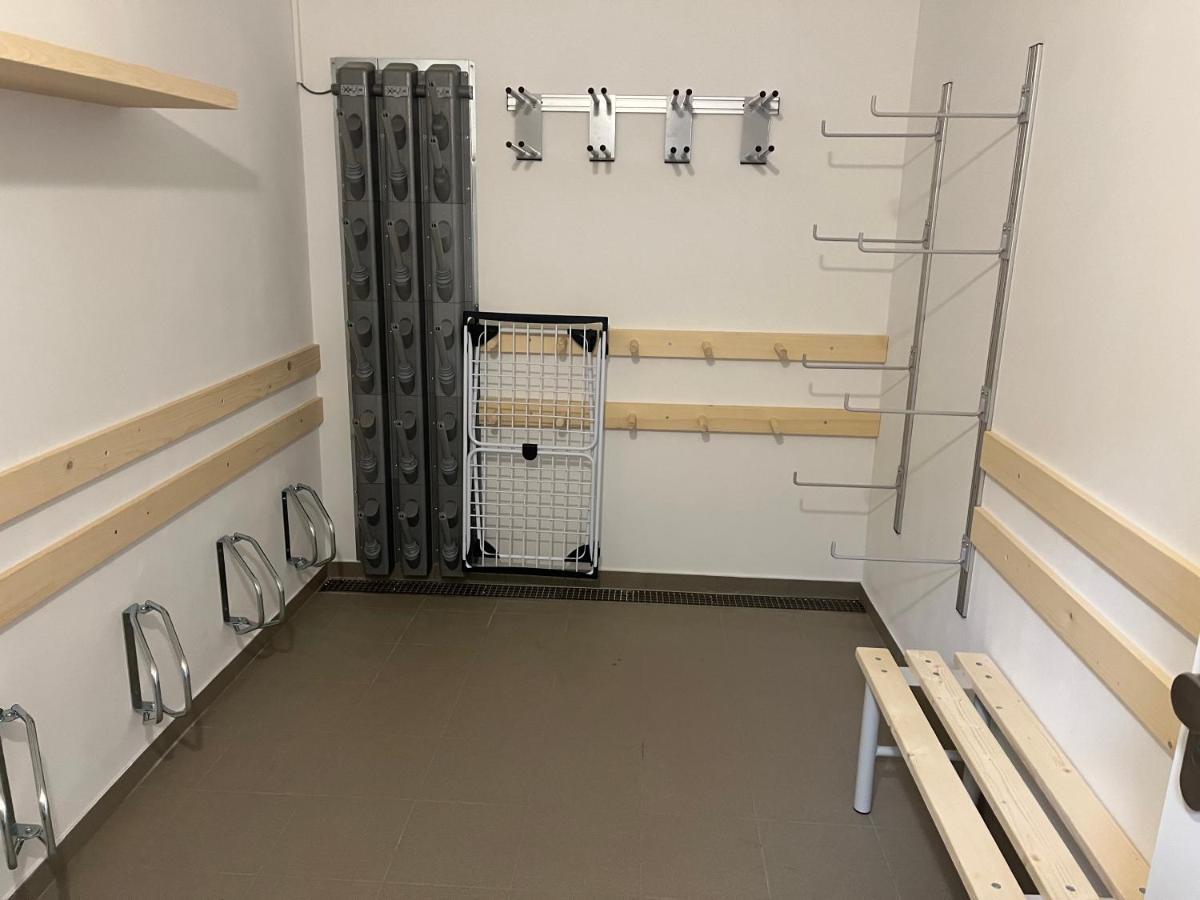 Apartman Luel Dolni Morava Bagian luar foto